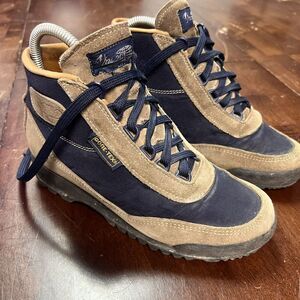 Vasque Skywalk Gore-Tex 7534 Hiking Boots Mens Size 7M Made‎ in Italy